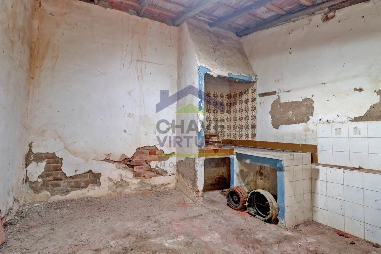 Moradia T1 para Venda em Bombarral e Vale Covo Foto 12