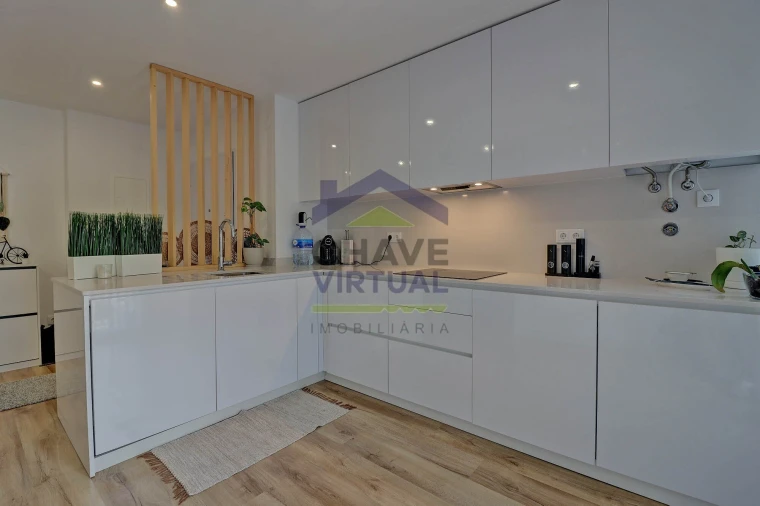 Apartamento T3 para Venda em Bombarral e Vale Covo Foto 13