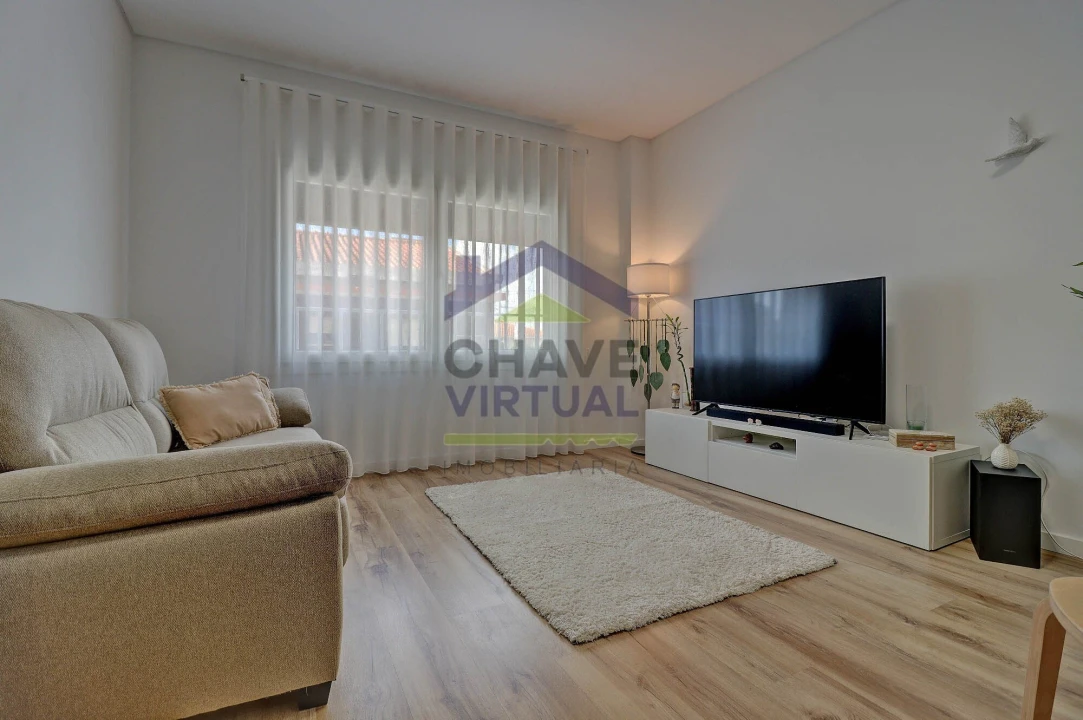 Apartamento T3 para Venda em Bombarral e Vale Covo Foto 6