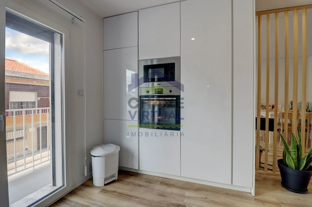 Apartamento T3 para Venda em Bombarral e Vale Covo Foto 16