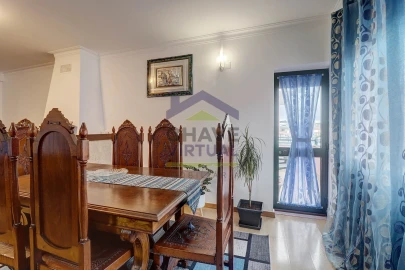 Apartamento T3 para Venda em Bombarral e Vale Covo