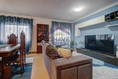 Apartamento T3 para Venda em Bombarral e Vale Covo