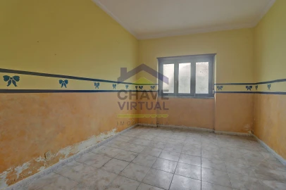 Moradia T4 para Venda em Bombarral e Vale Covo