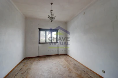 Moradia T4 para Venda em Bombarral e Vale Covo