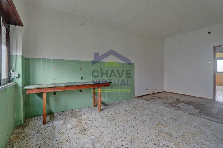 Moradia T4 para Venda em Bombarral e Vale Covo Foto 4