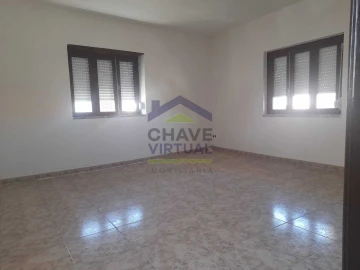 Moradia T4 para Venda em Bombarral e Vale Covo