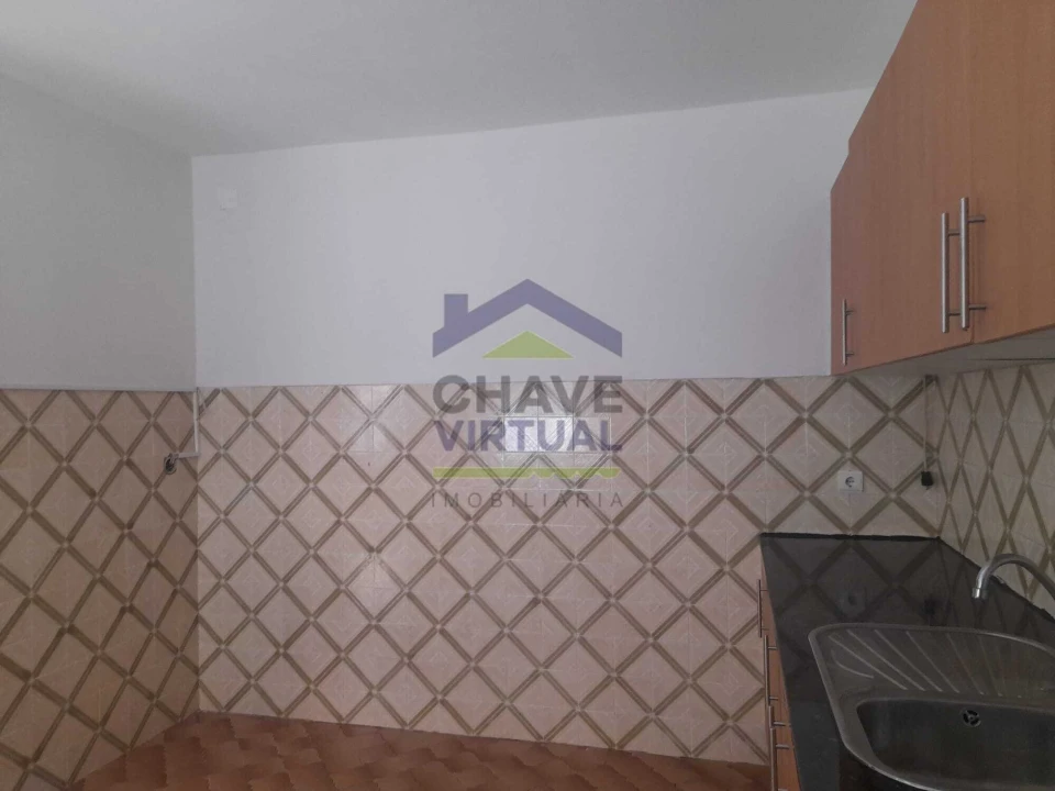 Moradia T4 para Venda em Bombarral e Vale Covo Foto 14