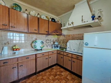 Moradia T2 para Venda em Bombarral e Vale Covo