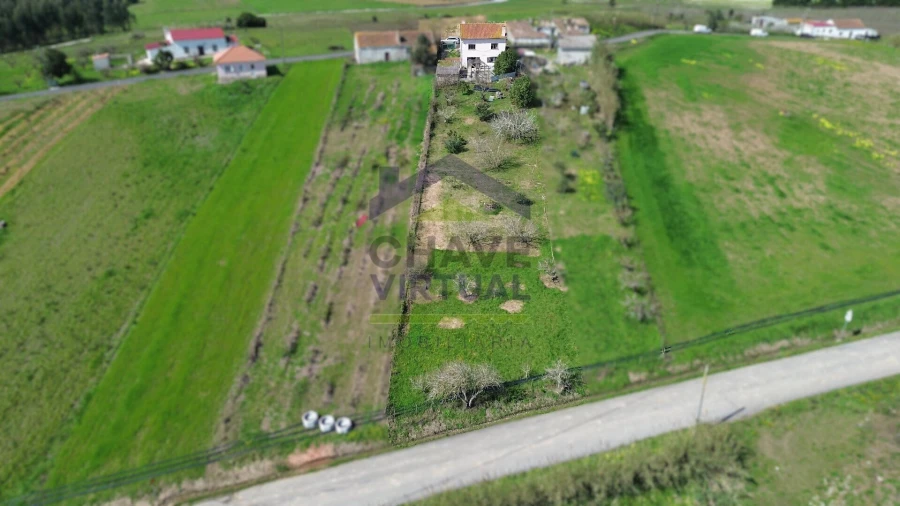 Moradia T2 para Venda em Bombarral e Vale Covo Foto 2