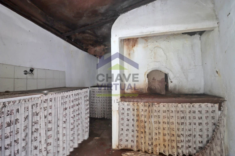 Moradia T2 para Venda em Roliça Foto 13