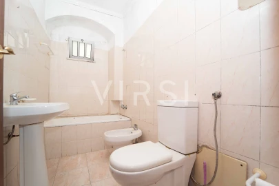 Moradia T5 para Venda em São Martinho do Bispo e Ribeira de Frades