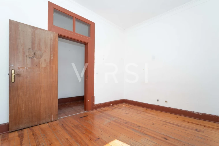 Moradia T5 para Venda em São Martinho do Bispo e Ribeira de Frades Foto 12