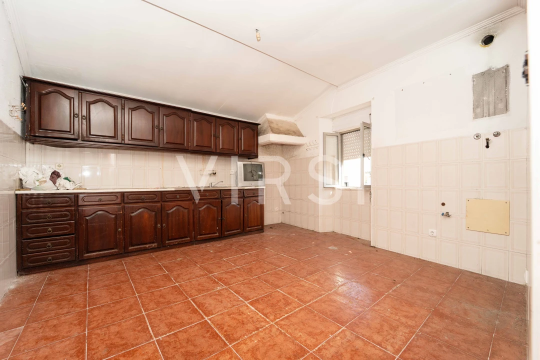 Moradia T5 para Venda em São Martinho do Bispo e Ribeira de Frades Foto 9