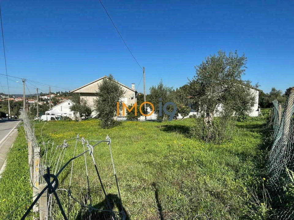 Terreno para Venda em Nossa Senhora das Misericordias Foto 4