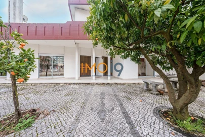 Moradia T5 para Venda em Fatima