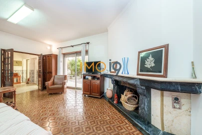 Moradia T5 para Venda em Fatima