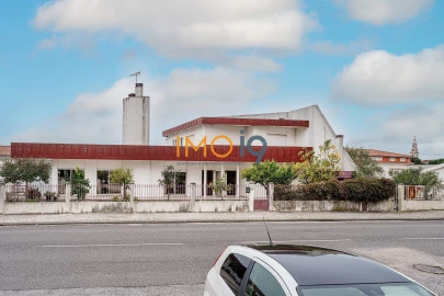 Moradia T5 para Venda em Fatima