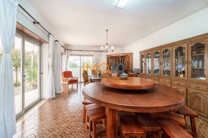 Moradia T5 para Venda em Fatima