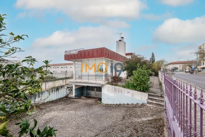 Moradia T5 para Venda em Fatima