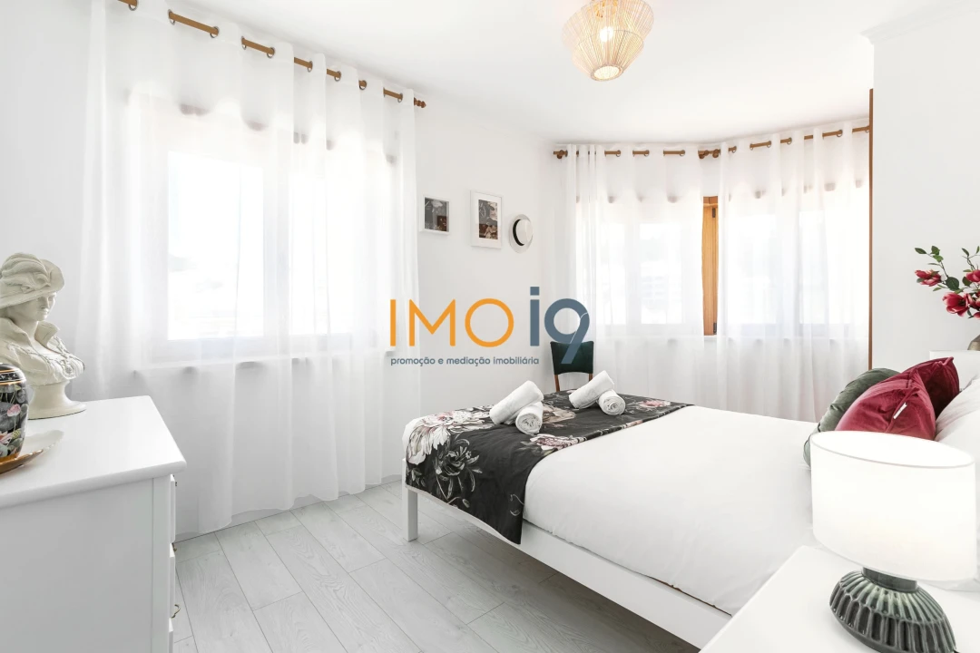 Apartamento T3 para Venda em Nazare Foto 17