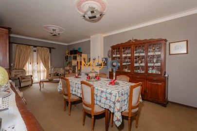 Moradia T4 para Venda em Fatima