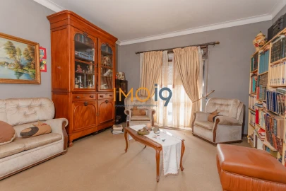 Moradia T4 para Venda em Fatima