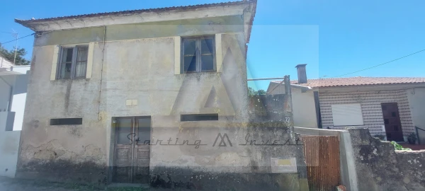 Moradia T3 para Venda em Retorta e Tougues