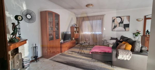 Apartamento T3 para Venda em Póvoa de Varzim, Beiriz e Argivai