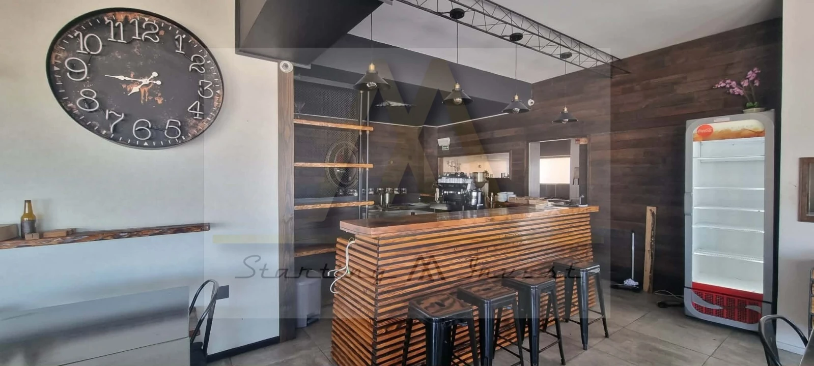 Loja para Arrendamento em Aver-O-Mar, Amorim e Terroso Foto 2