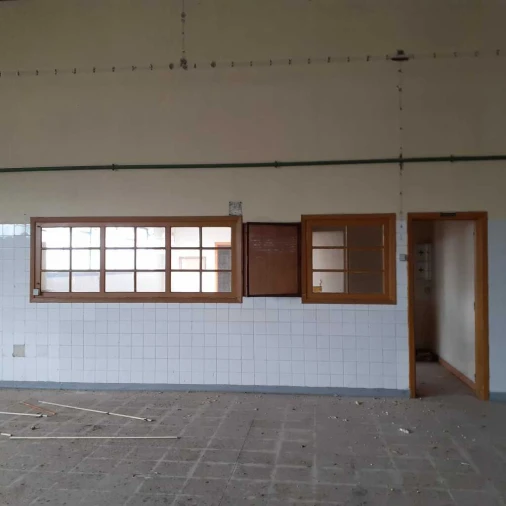 Armazém para Venda em Alcanhões Foto 13