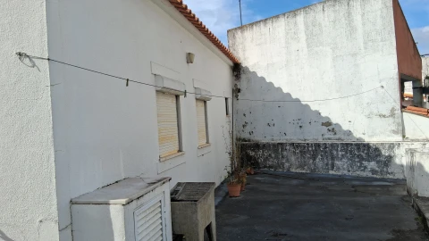 Moradia T3 para Venda em Coruche, Fajarda e Erra