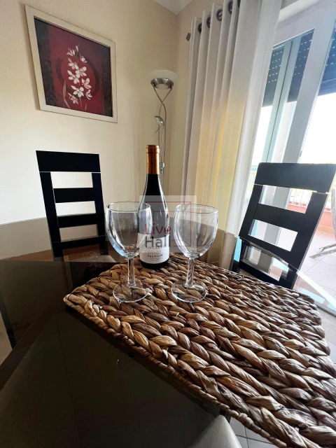 Apartamento T2 para Arrendamento férias em Quarteira