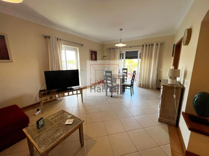 Apartamento T2 para Arrendamento férias em Quarteira Foto 11
