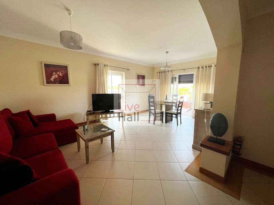 Apartamento T2 para Arrendamento férias em Quarteira Foto 8