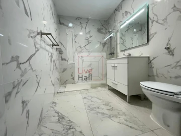 Apartamento T3 para Venda em Agualva e Mira-Sintra