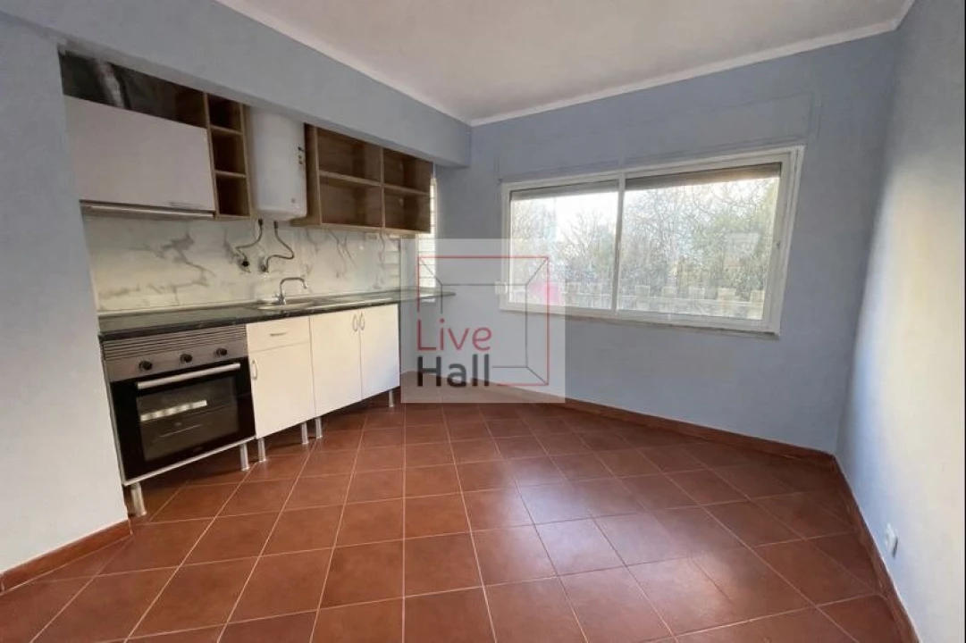 Apartamento T3 para Venda em Agualva e Mira-Sintra Foto 4