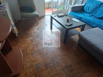 Apartamento T2 para Venda em Póvoa de Santo Adrião e Olival Basto