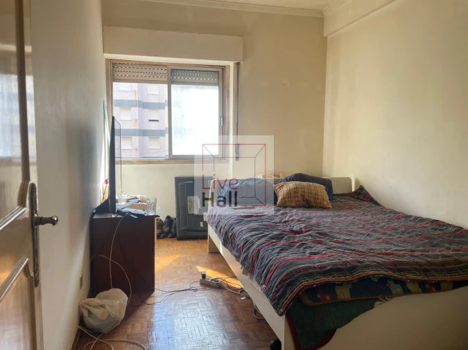 Apartamento T2 para Venda em Póvoa de Santo Adrião e Olival Basto Foto 10