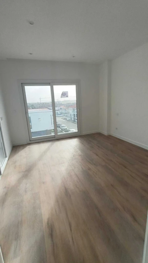 Moradia T4 para Venda em Corroios