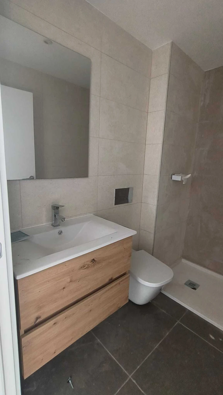 Moradia T4 para Venda em Corroios Foto 7