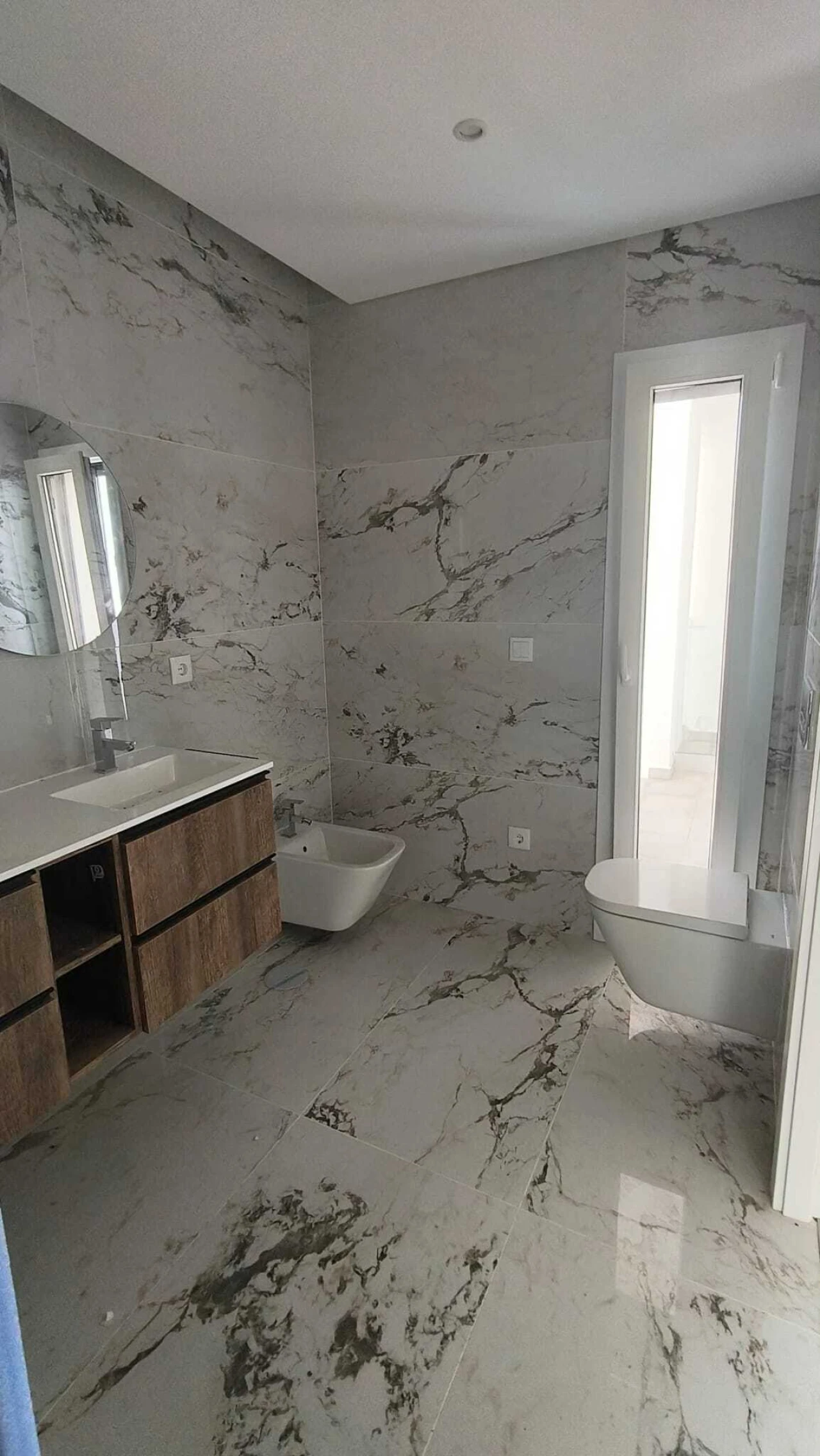 Moradia T4 para Venda em Corroios Foto 5