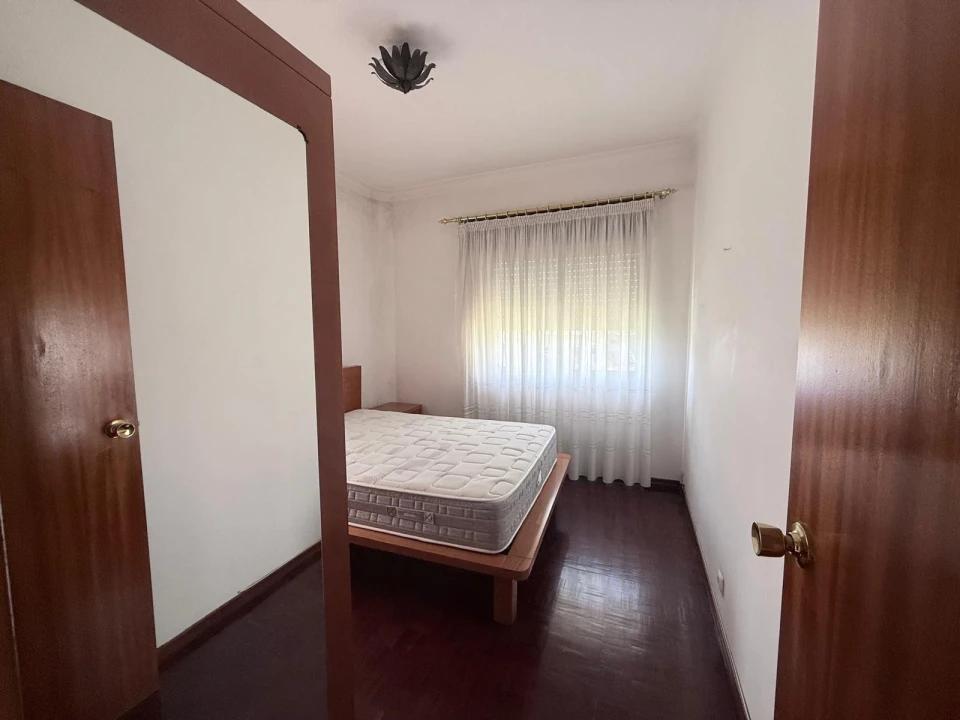Apartamento T2 para Venda em Amora Foto 17