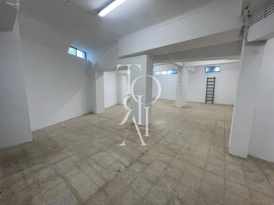 Armazém para Arrendamento em Algés, Linda-A-Velha e Cruz Quebrada-Dafundo Foto 7