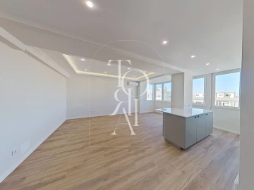 Apartamento T3 para Venda em Carnaxide e Queijas