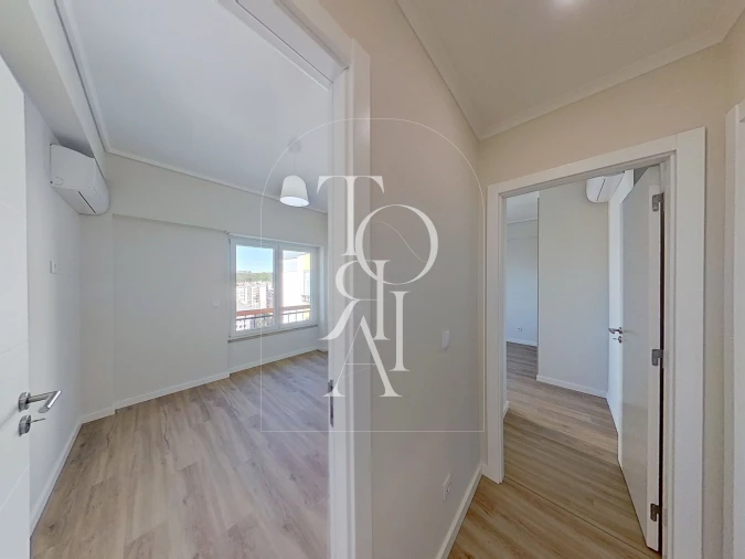 Apartamento T3 para Venda em Carnaxide e Queijas Foto 15