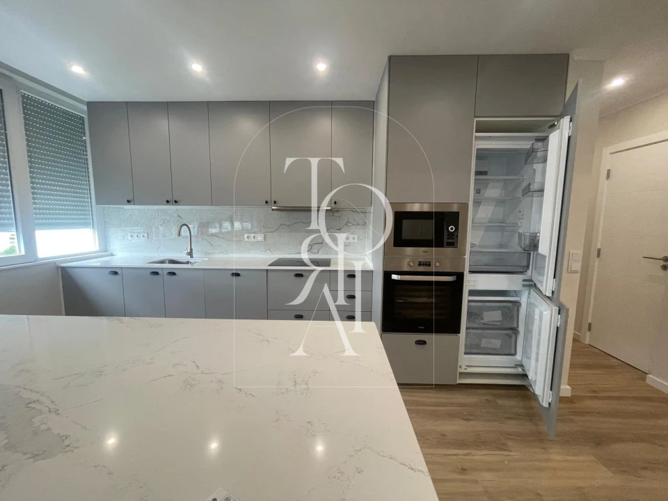 Apartamento T3 para Venda em Carnaxide e Queijas Foto 6