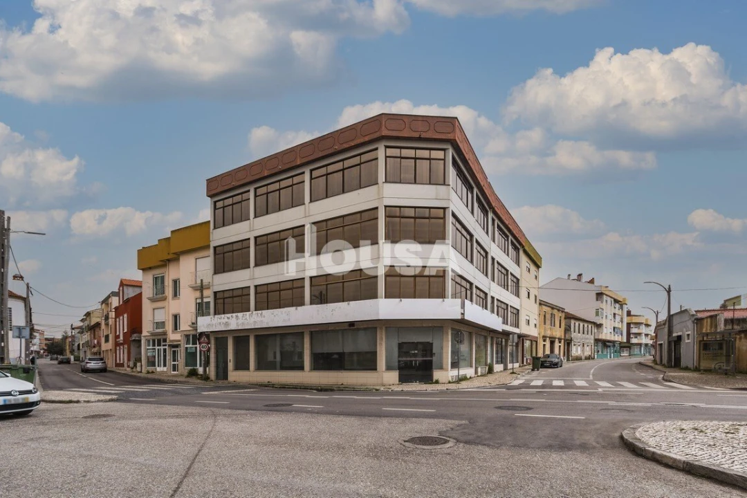 Prédio para Venda em Marrazes e Barosa Foto 1