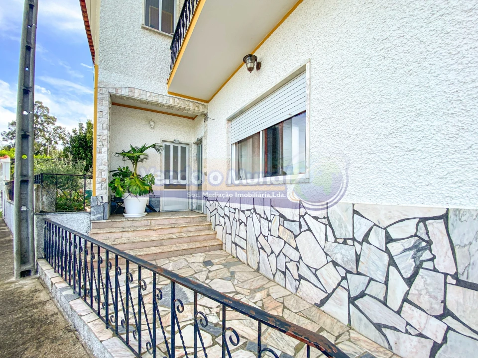 Moradia T3 para Venda em Glória do Ribatejo e Granho Foto 1