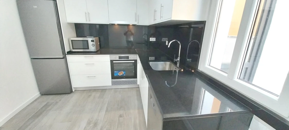 Moradia T4 para Venda em Atouguia da Baleia Foto 4