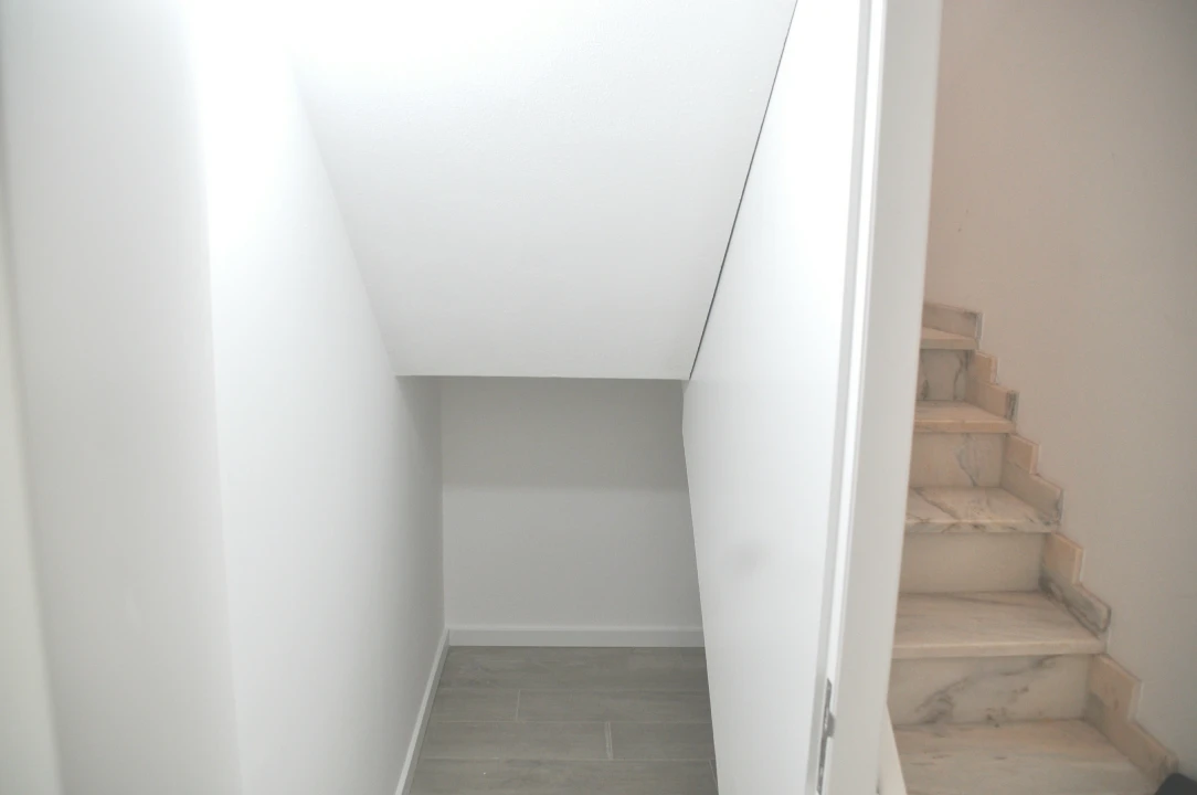 Moradia T4 para Venda em Atouguia da Baleia Foto 12